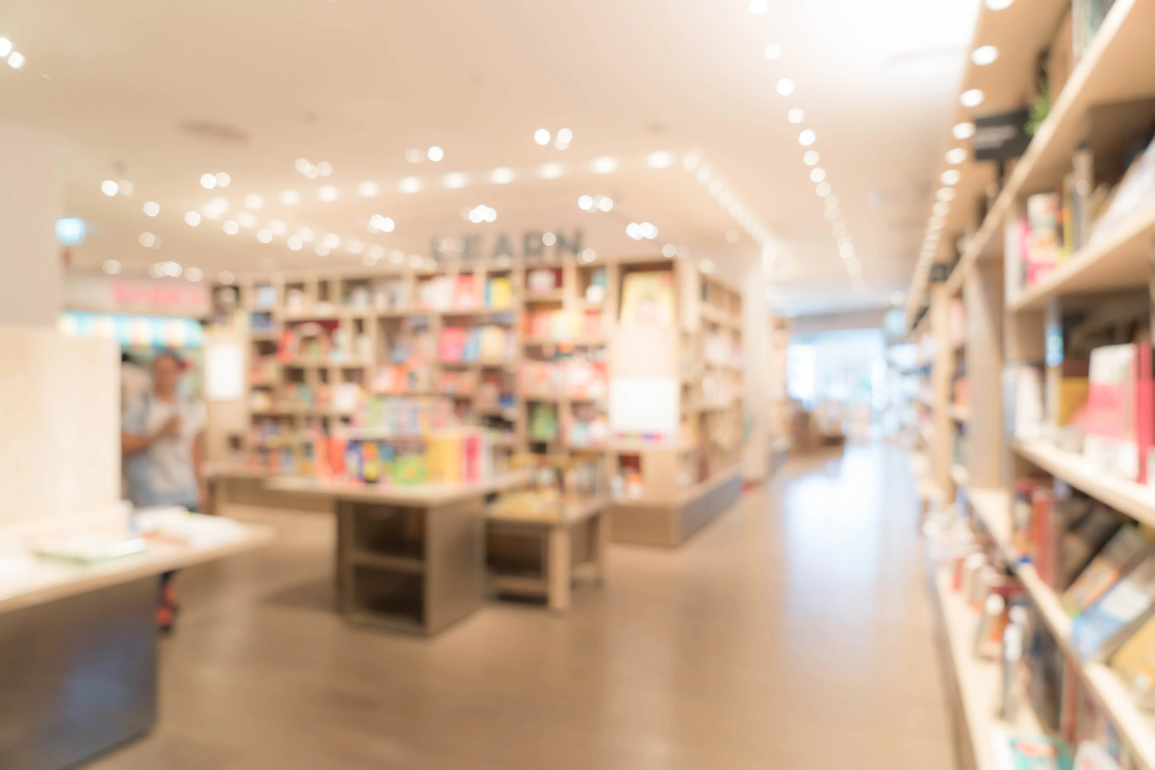 abstract-blur-beautiful-luxury-shopping-mall-center